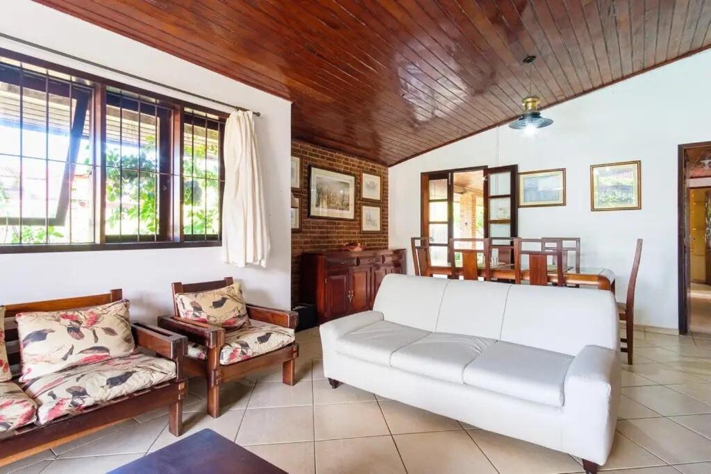 Bh4 - Bh4: Casa Com Piscina Ao Lado Da Praia Grande Ubatuba Kültér fotó